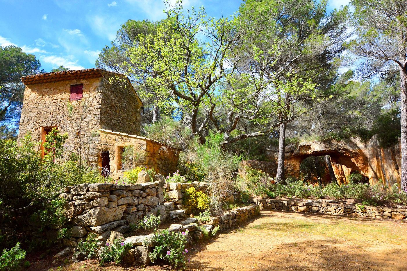 Bibémus - cabanon de Cézanne