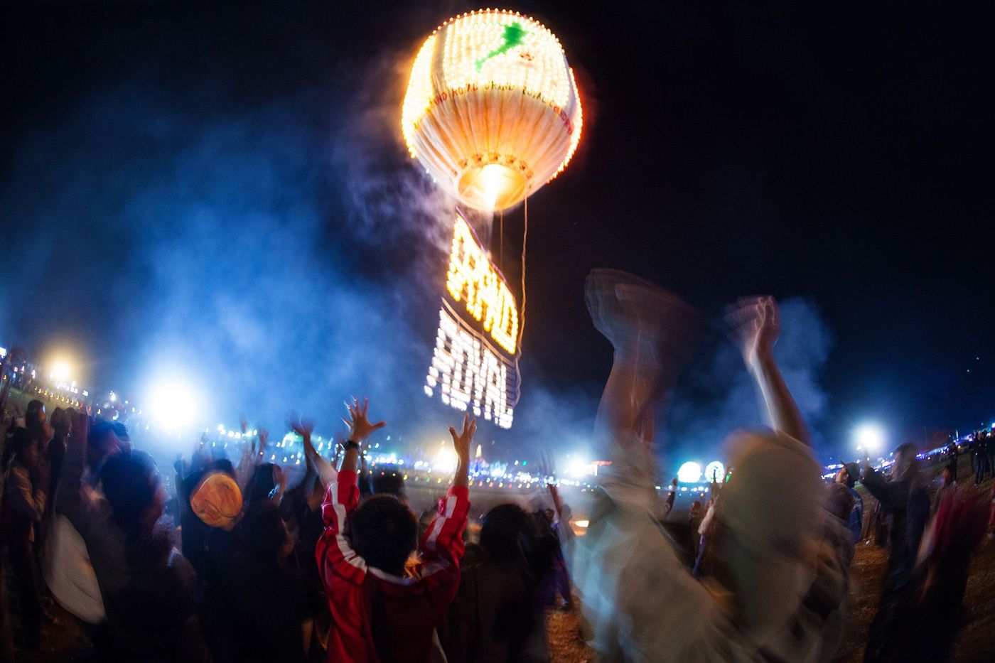Birmanie Hot air balloon festival