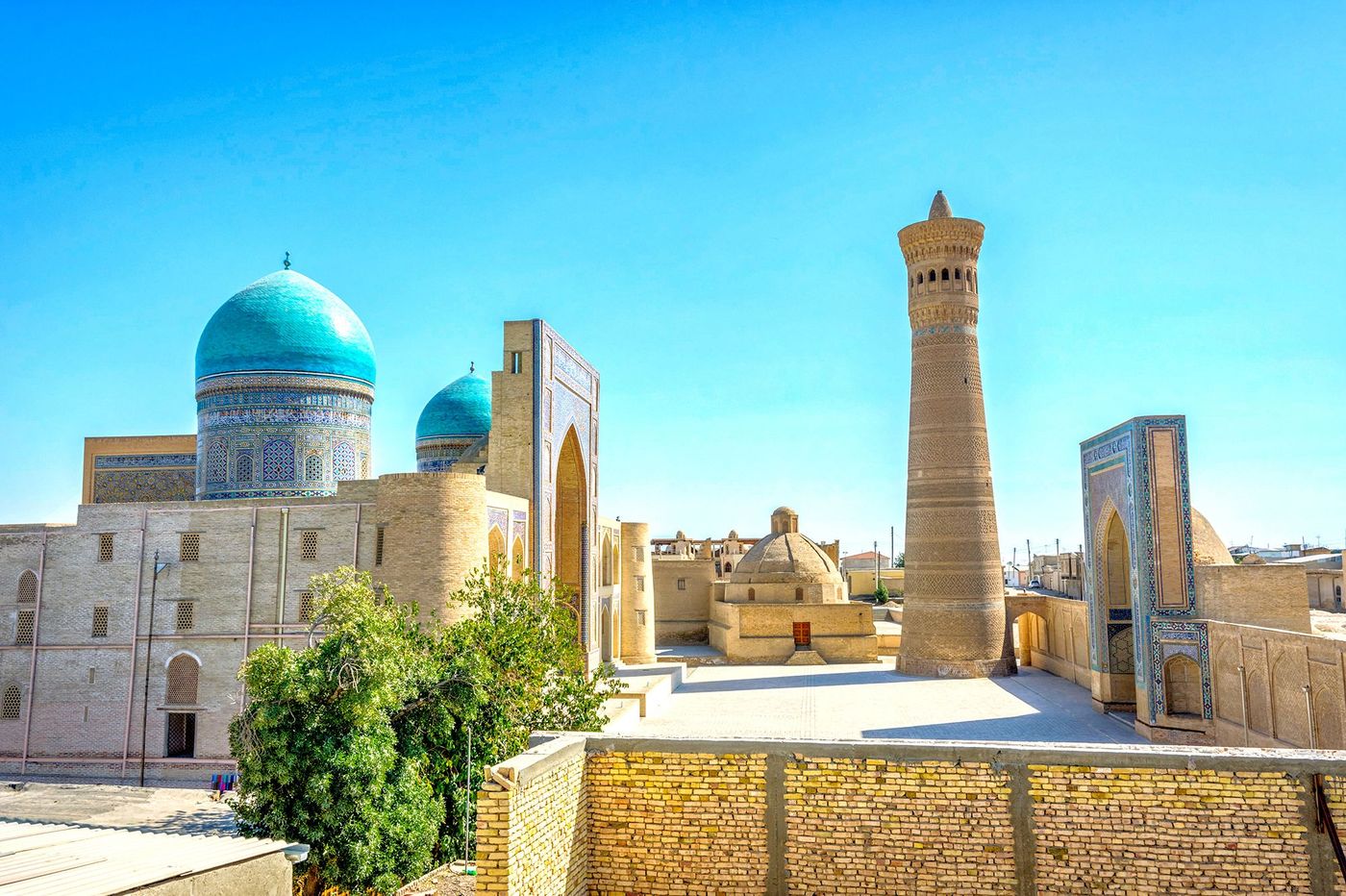 Boukhara - minaret et mosquée Kalon