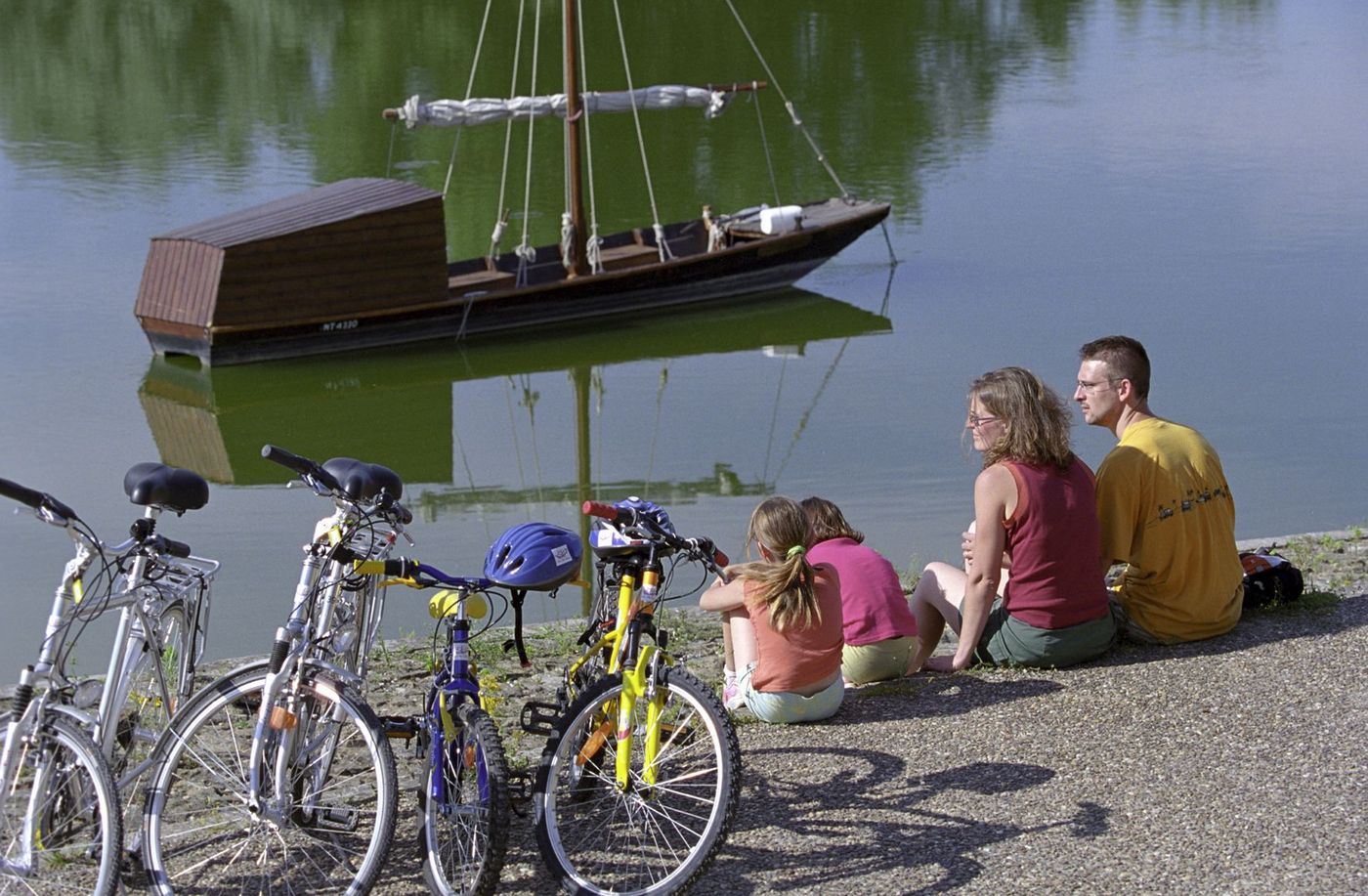 Pause en famille sur les bords de Loire à Bréhémont