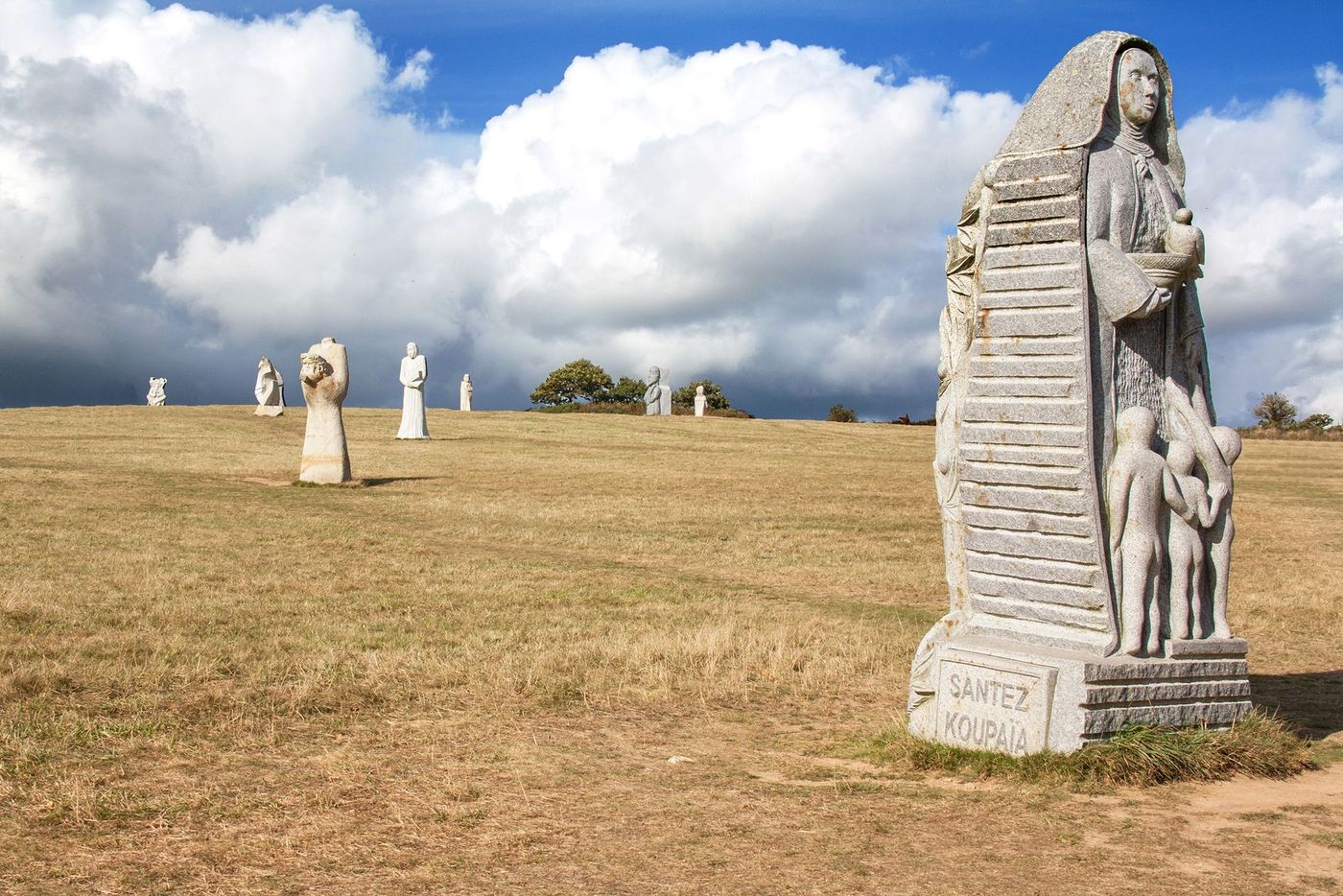 Bretagne Carnoët Vallée des Saints