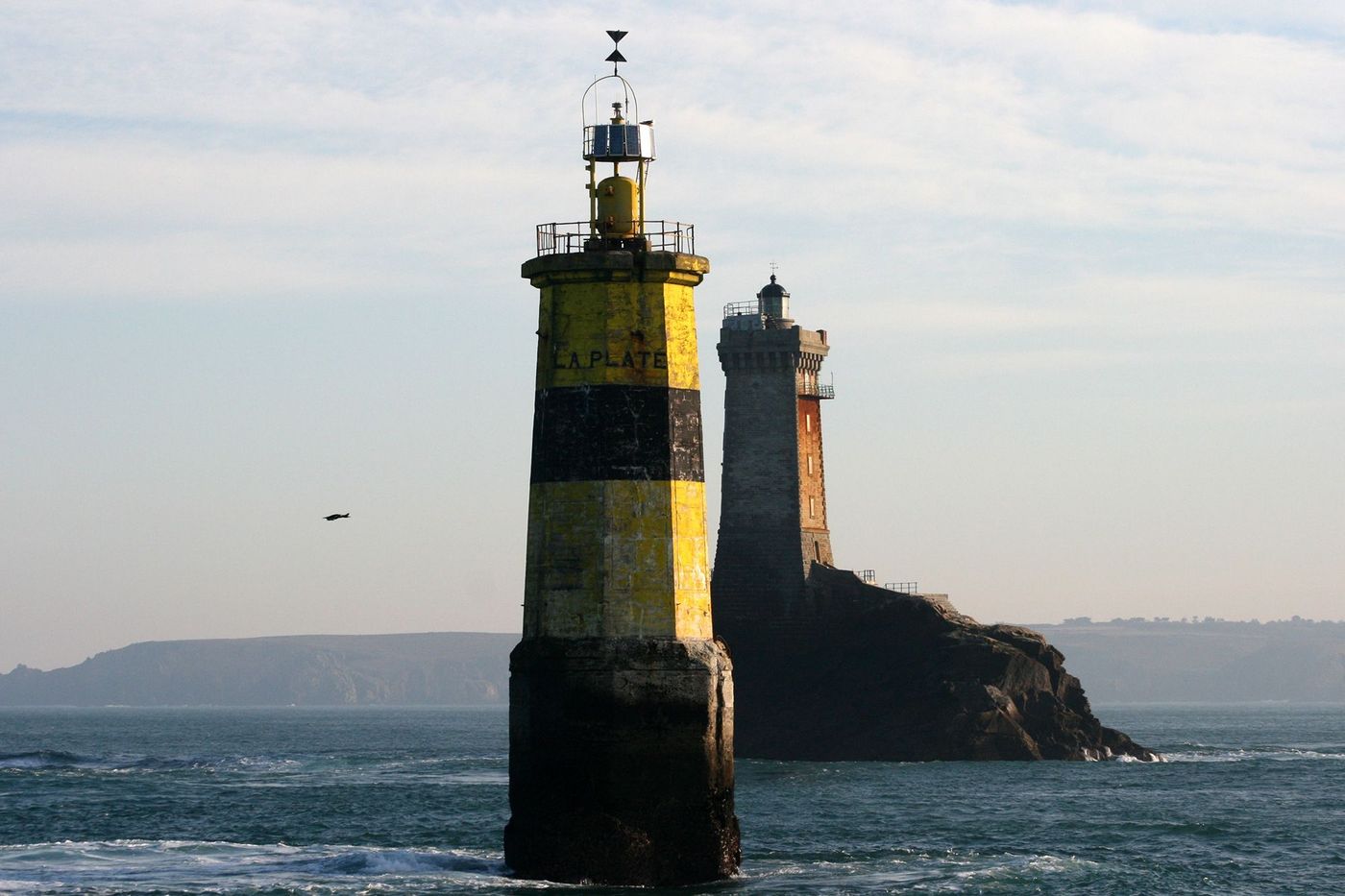 Bretagne Phare de la Vieille et Balise de la Plate