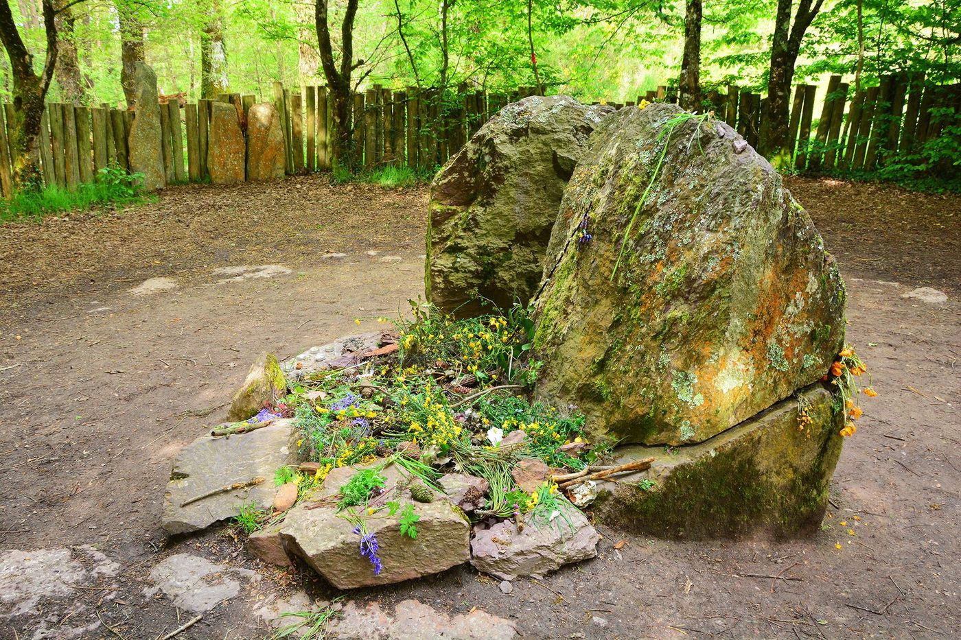 Brocéliande Tombeau de Merlin