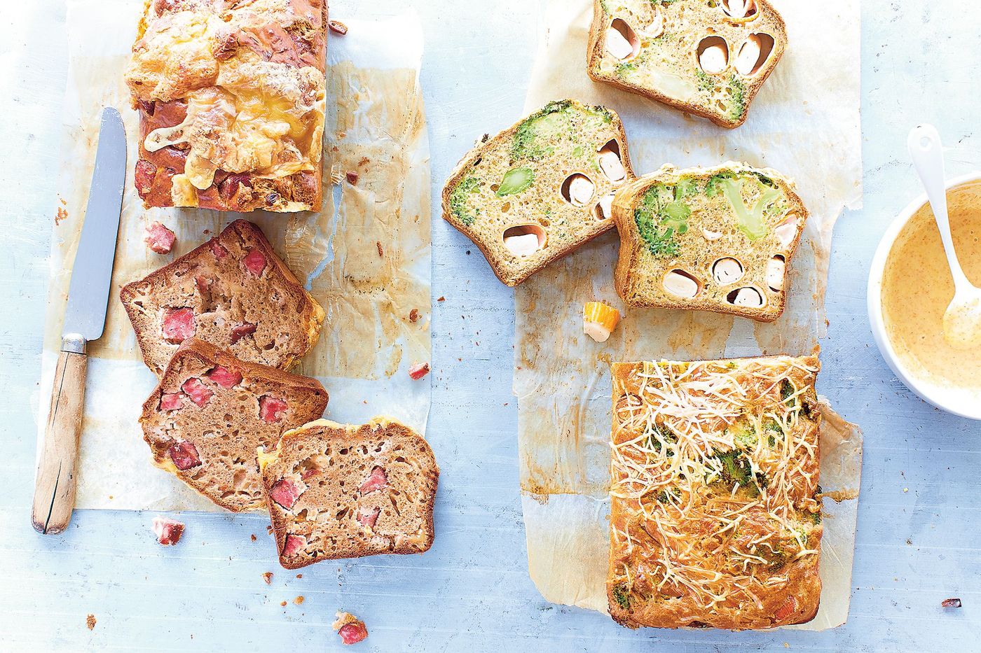 Cake munster et oignons frais et cake brocoli-surimi
