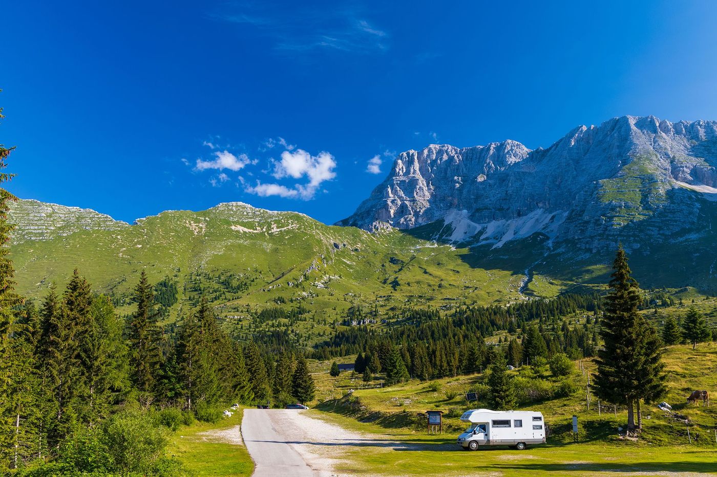 Camping-car profilé - Alpes italiennes
