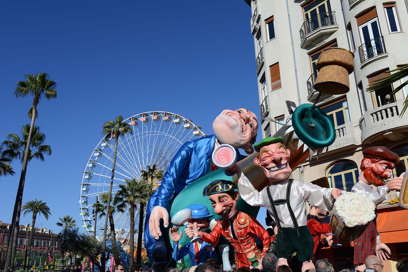 Grosses têtes du carnaval de Nice