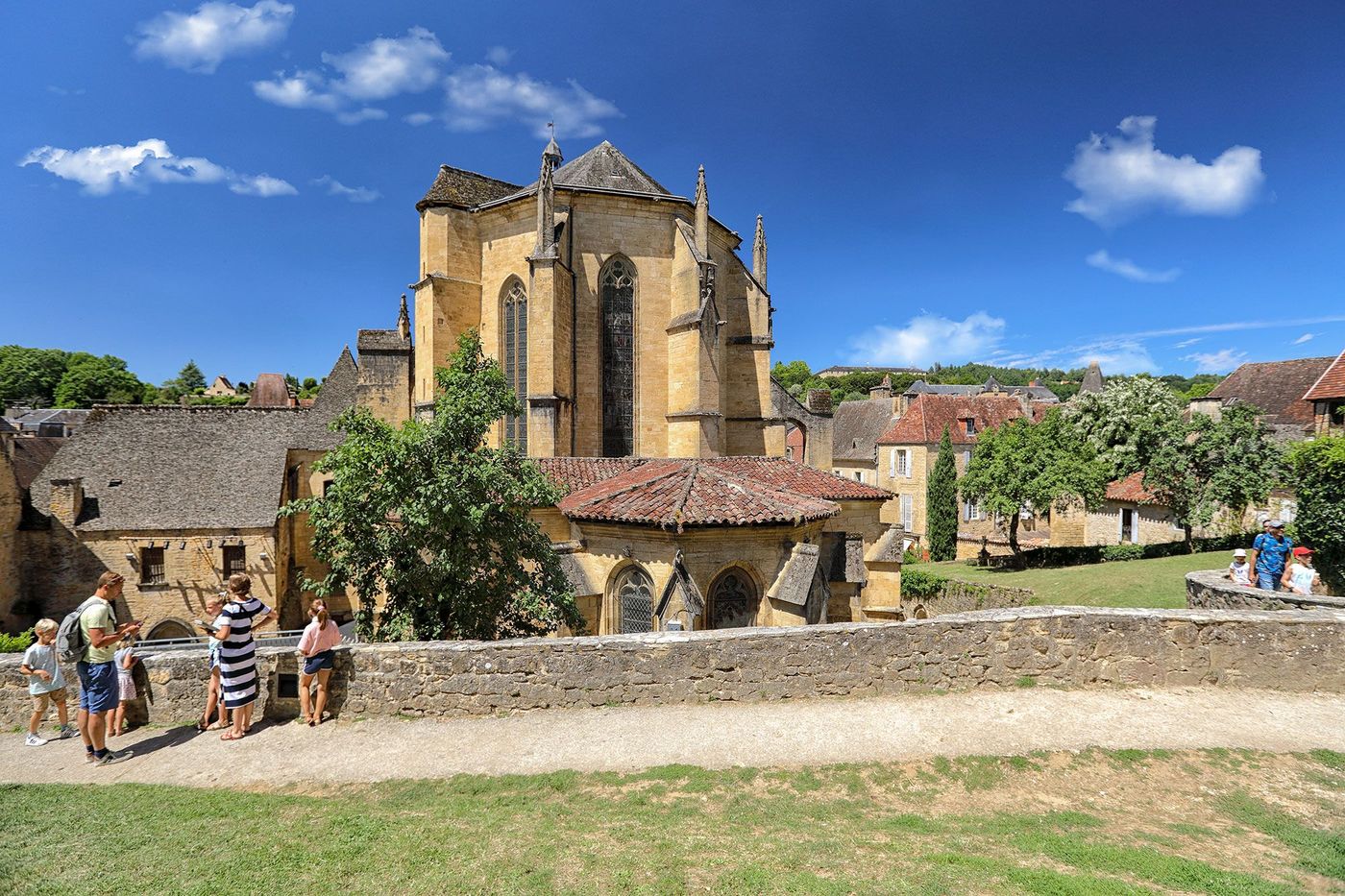 cathédrale Saint-Sacerdos
