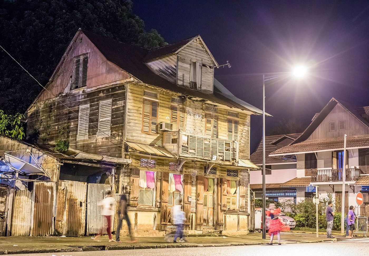 Soir à Cayenne