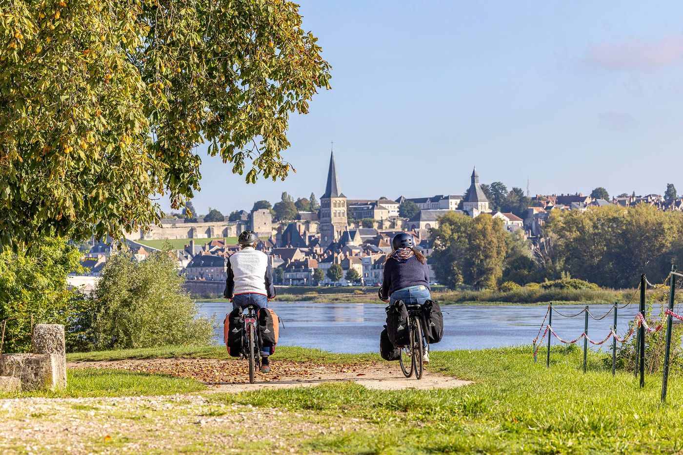 Charité-sur-Loire - arrivée depuis la Loire à vélo