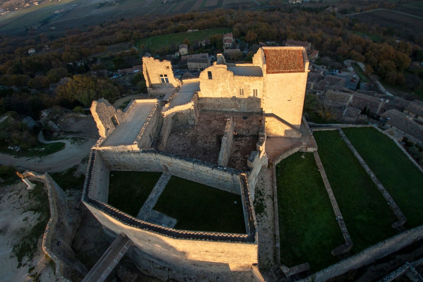 Château Lacoste Vaucluse