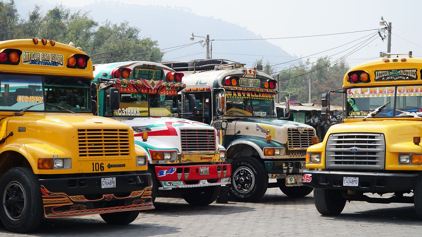 Chicken Bus guatémaltèque à Antigua - Guatemala