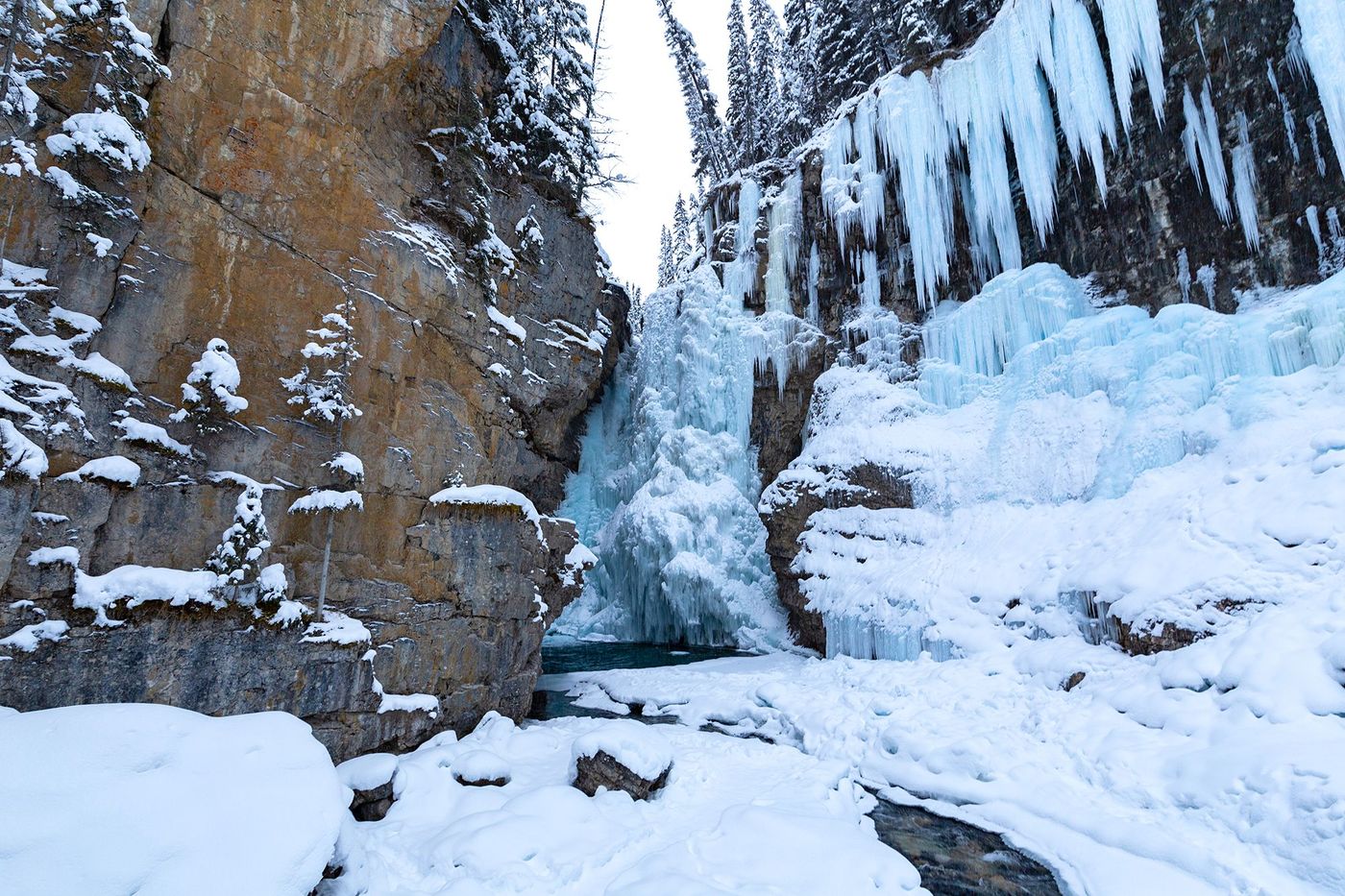 Chutes d'eau - Johnston Canyon