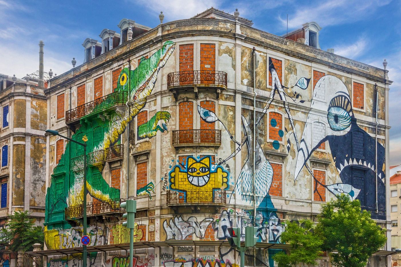 Crocodile Lisbonne Street Art