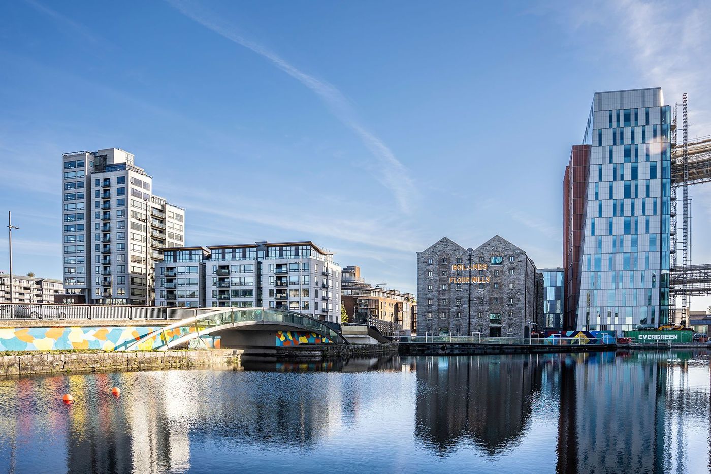 Grand Canal et complexe des Bolands Mills, dans les Docklands - Dublin