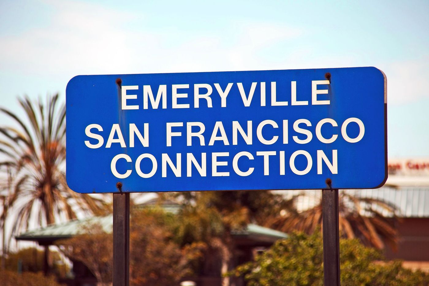 Emeryville Gare Train