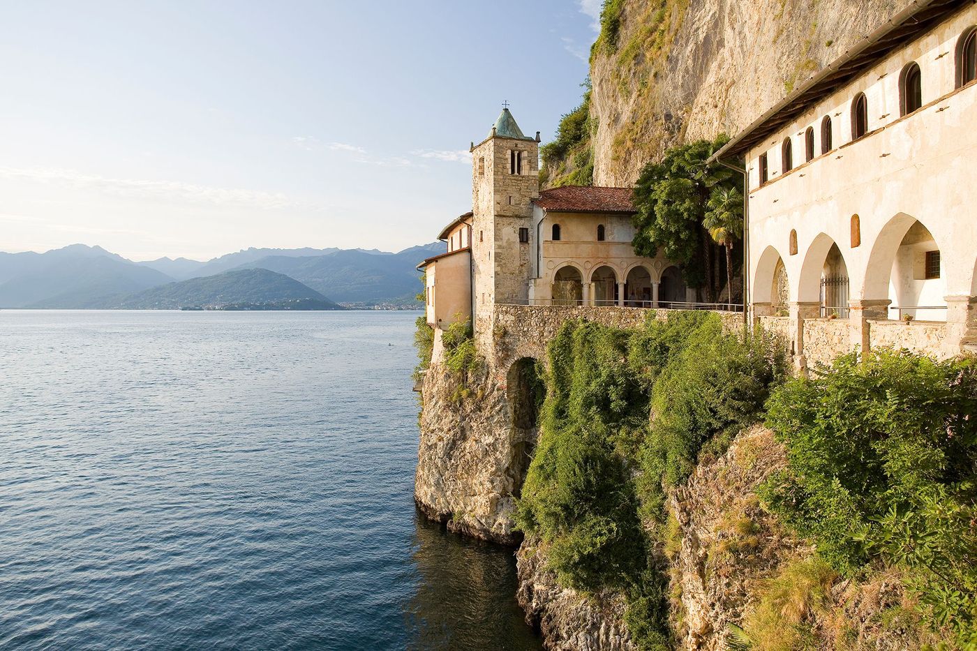Ermitage de Santa Caterina del Sasso - lac Majeur
