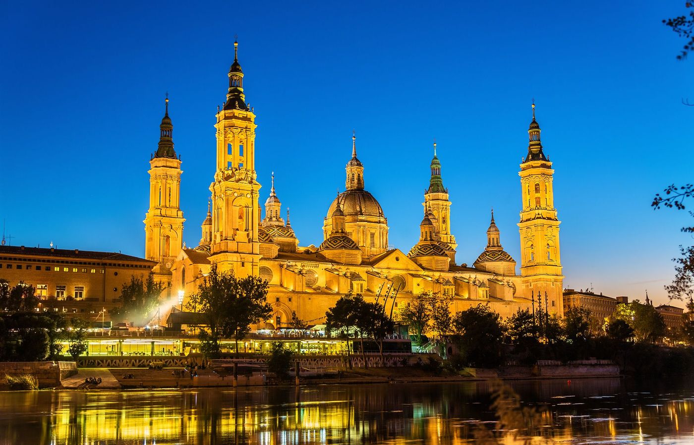 Espagne Saragosse Nuestra Senora del Pilar