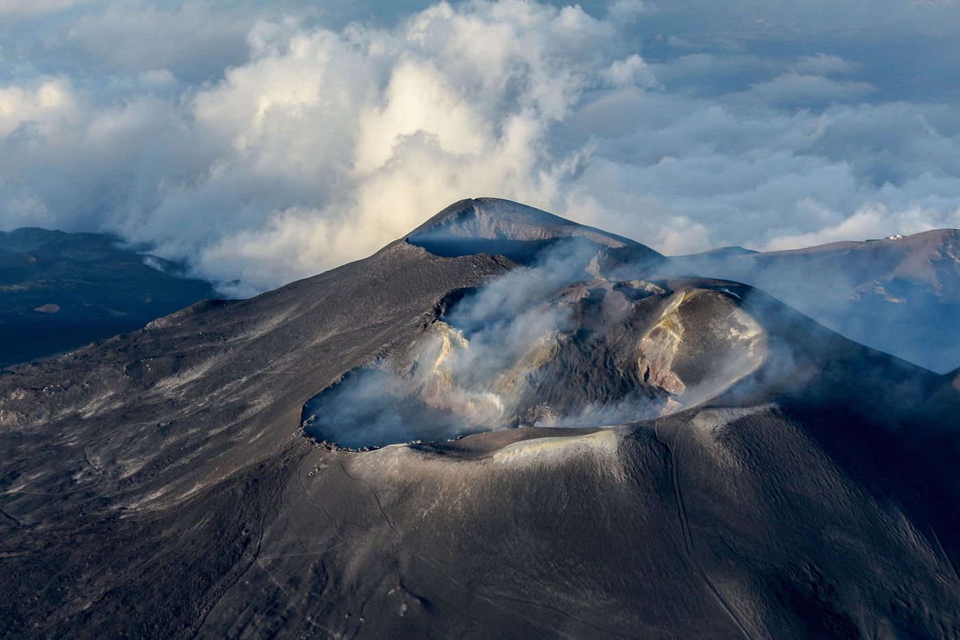 Cratère de l'Etna en Sicile - Italie