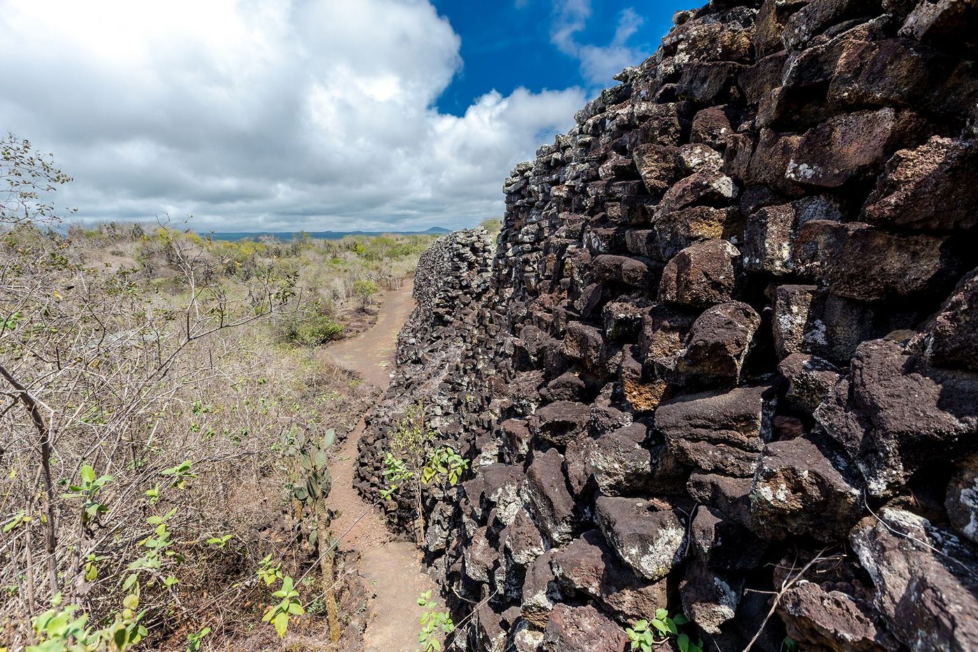 Galapagos Isabela Muro de las Lagrimas
