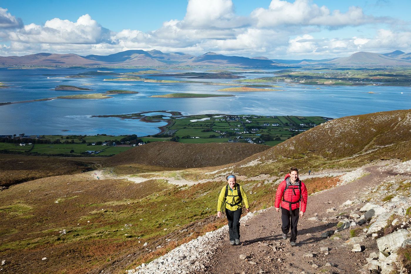 Gravir la montagne de Croagh Patrick