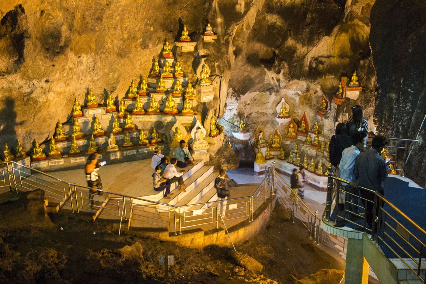 Birmanie Pindaya Grotte aux 10000 bouddhas