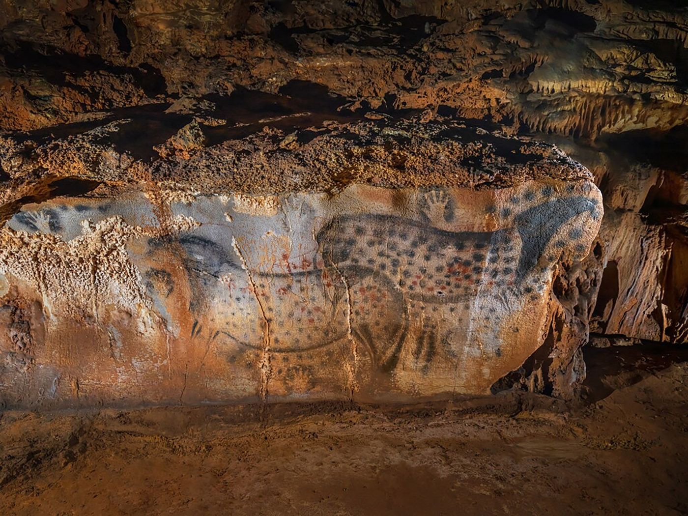 Grotte de Pech Merle - peintures rupestres