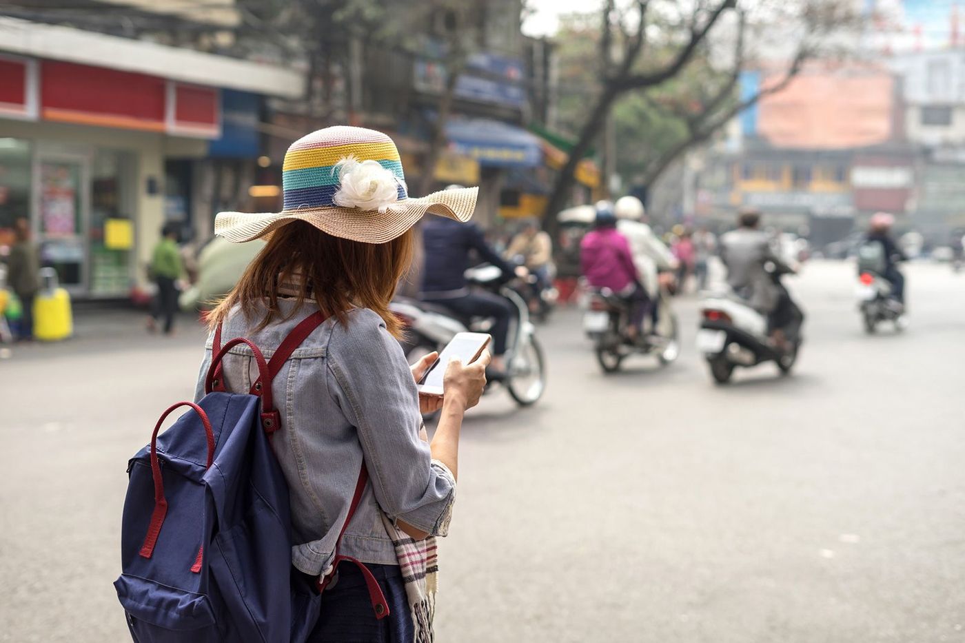 Vietnam Hanoi Femme Mobile