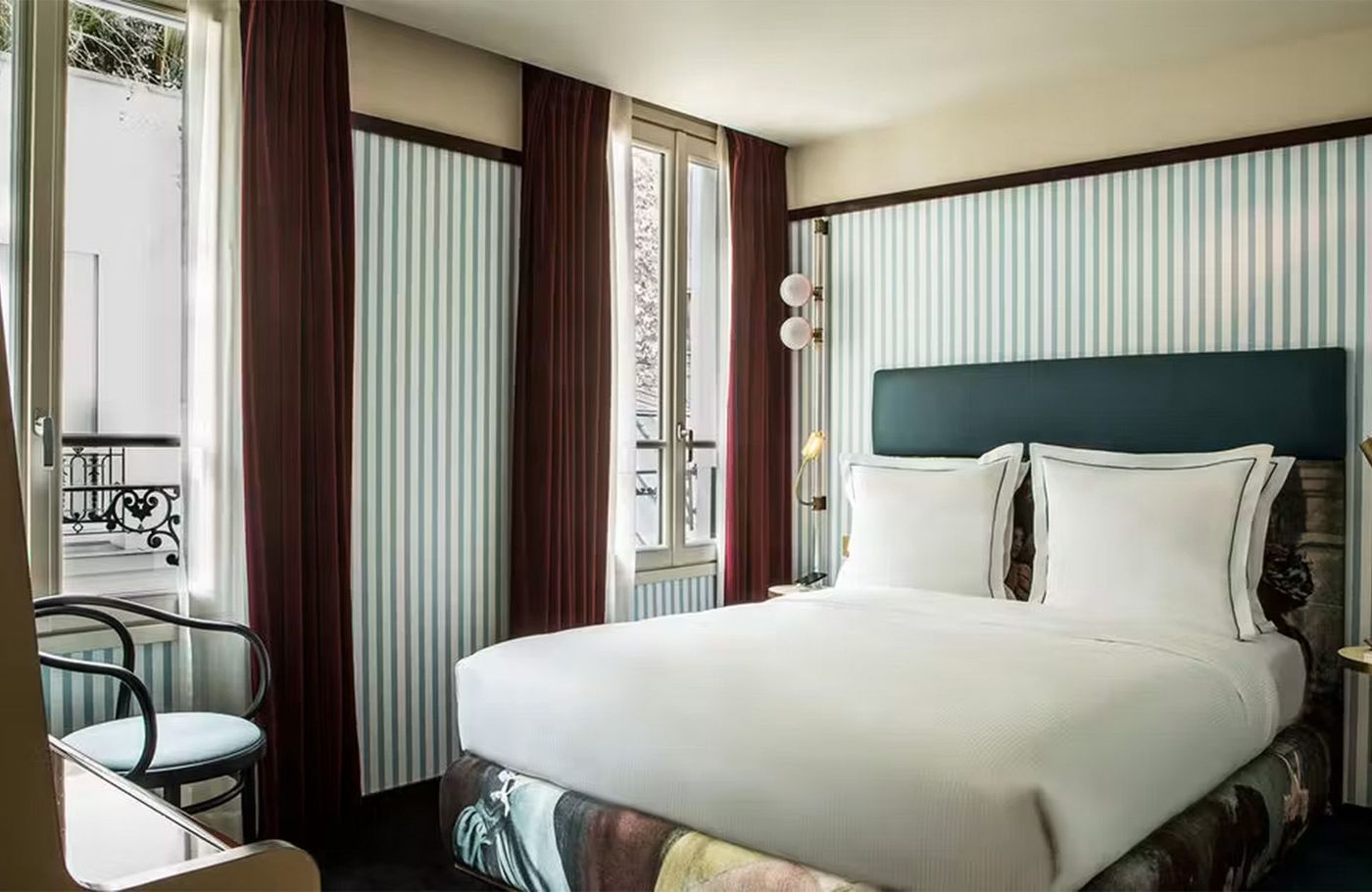 Hôtel du Rond Point des Champs Élysées - chambre communicantes