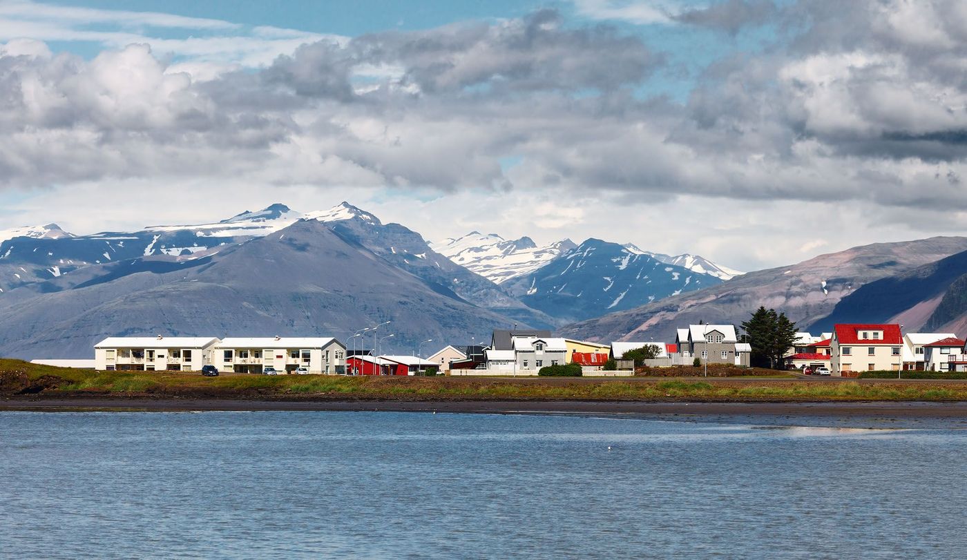 Paysage urbain de Höfn - Islande