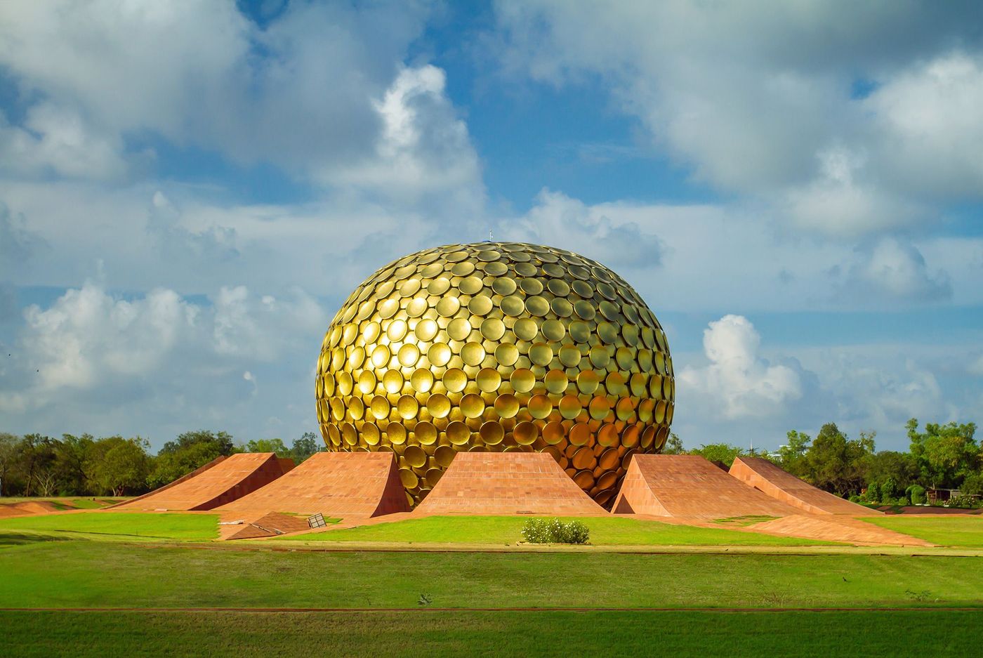 Inde Auroville Matrimandir