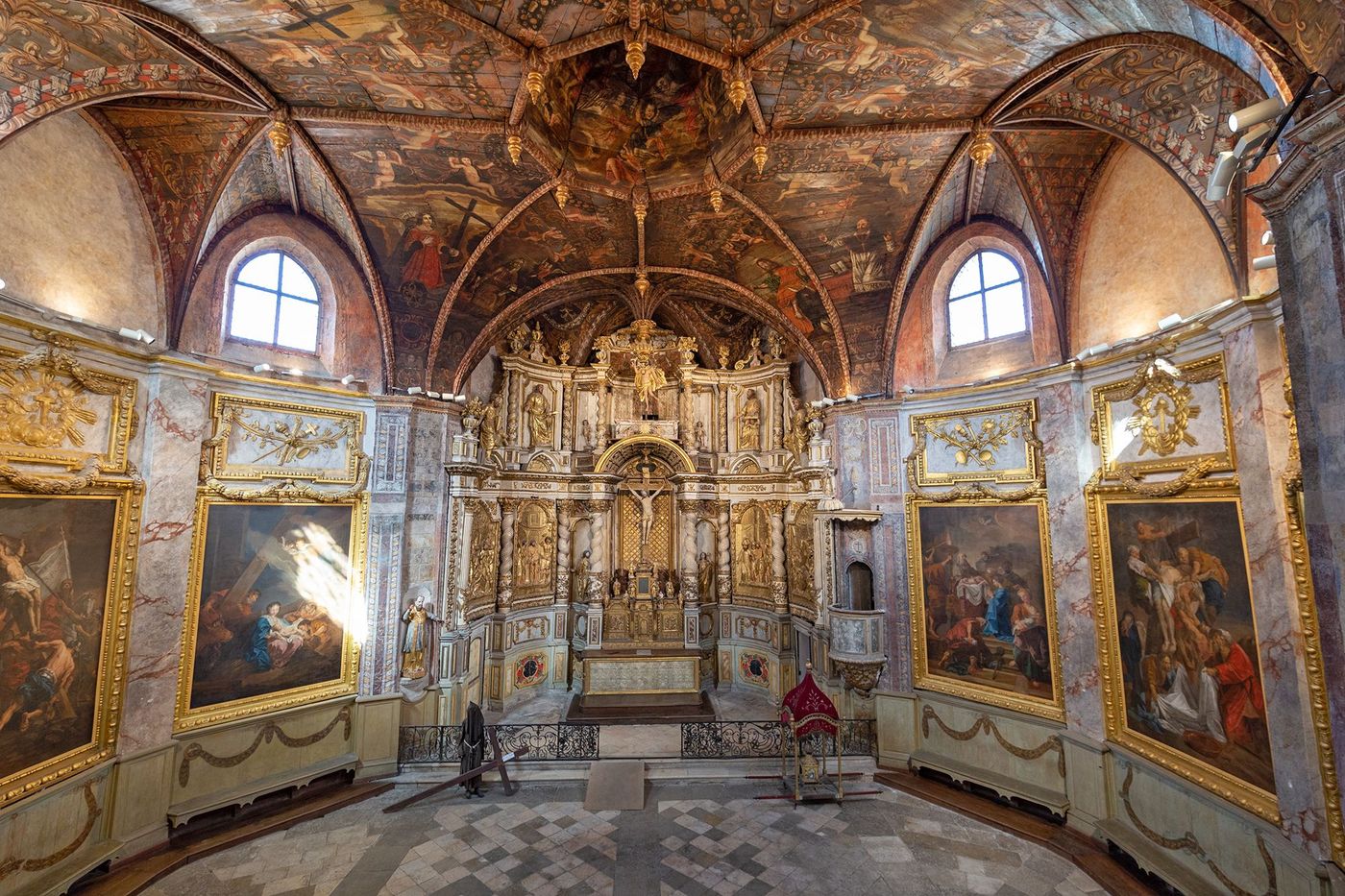 Intérieur de la chapelle des Pénitents noirs - Villefranche-de-Rouergue