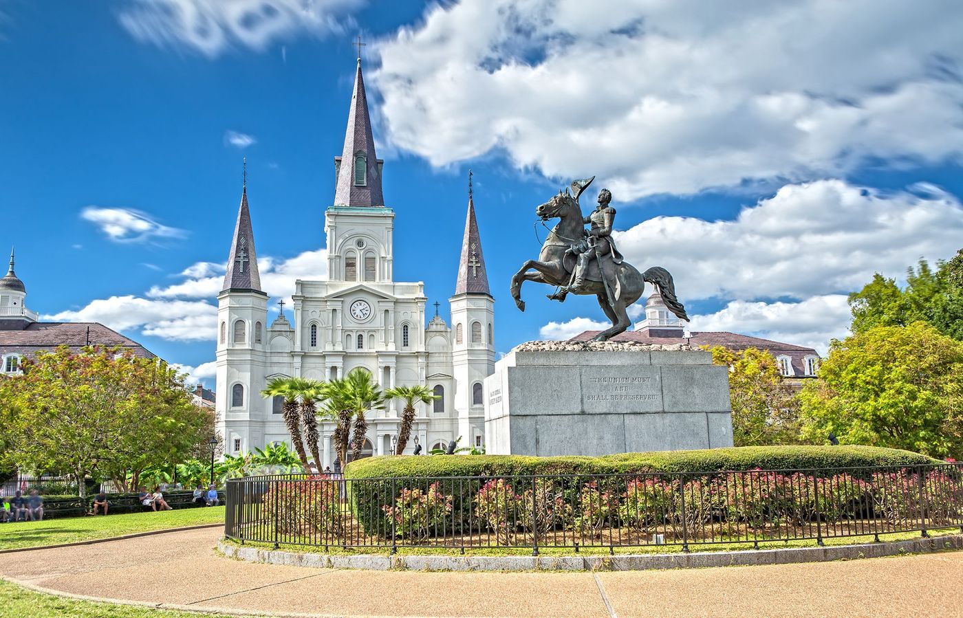 Jackson Square et cathédrale Saint-Louis