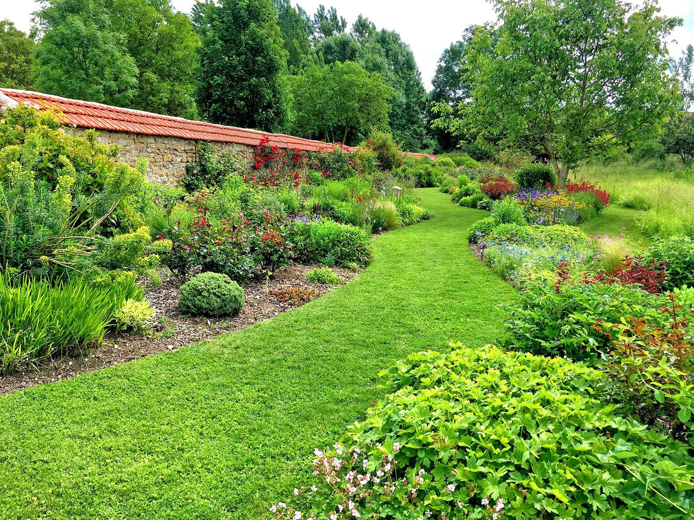 Jardin conservatoire dessinée par André Eve - Théâtre des Minuits