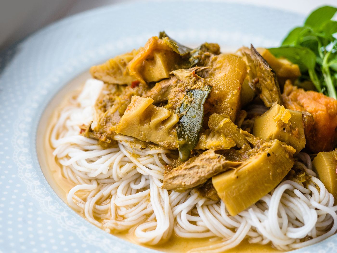 Kaeng tai pla
