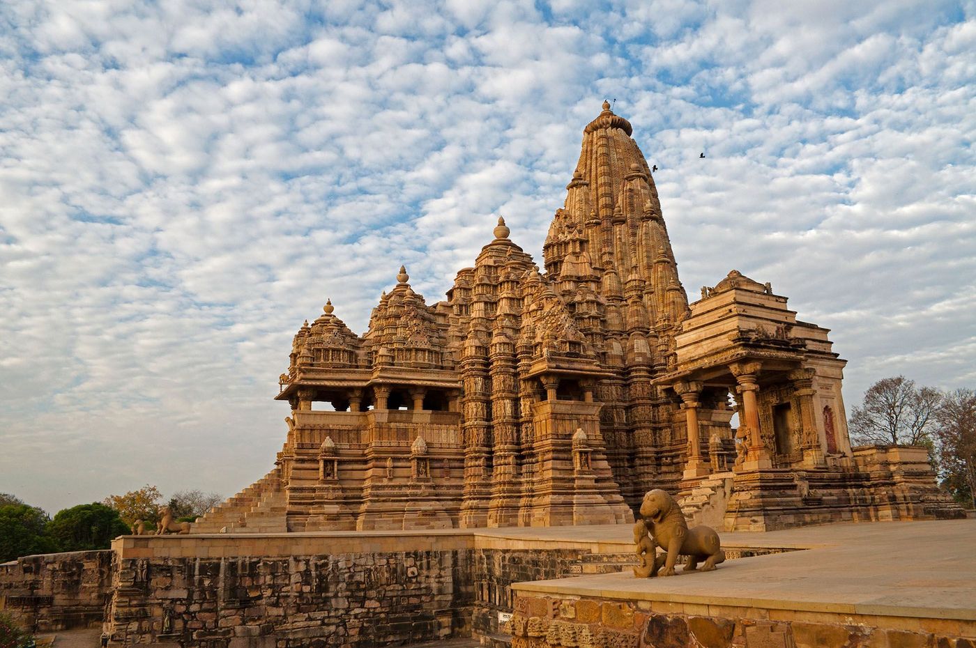 Temple Kandariya Mahadev de Khajuraho - Inde