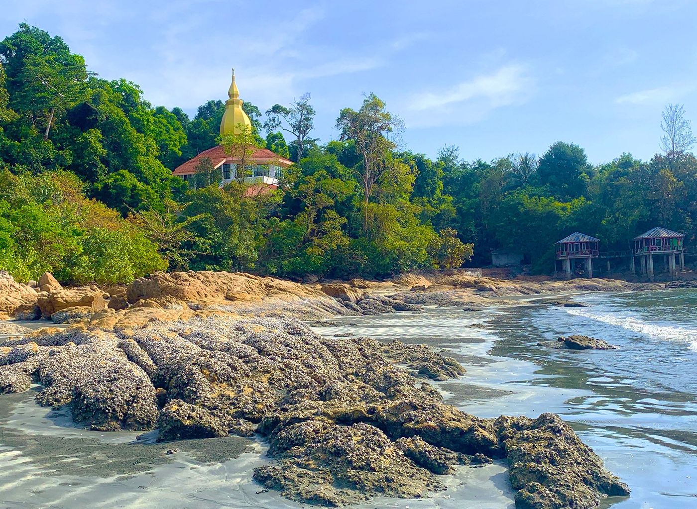 Ko Chang - Temple de la plage d'Ao Yai