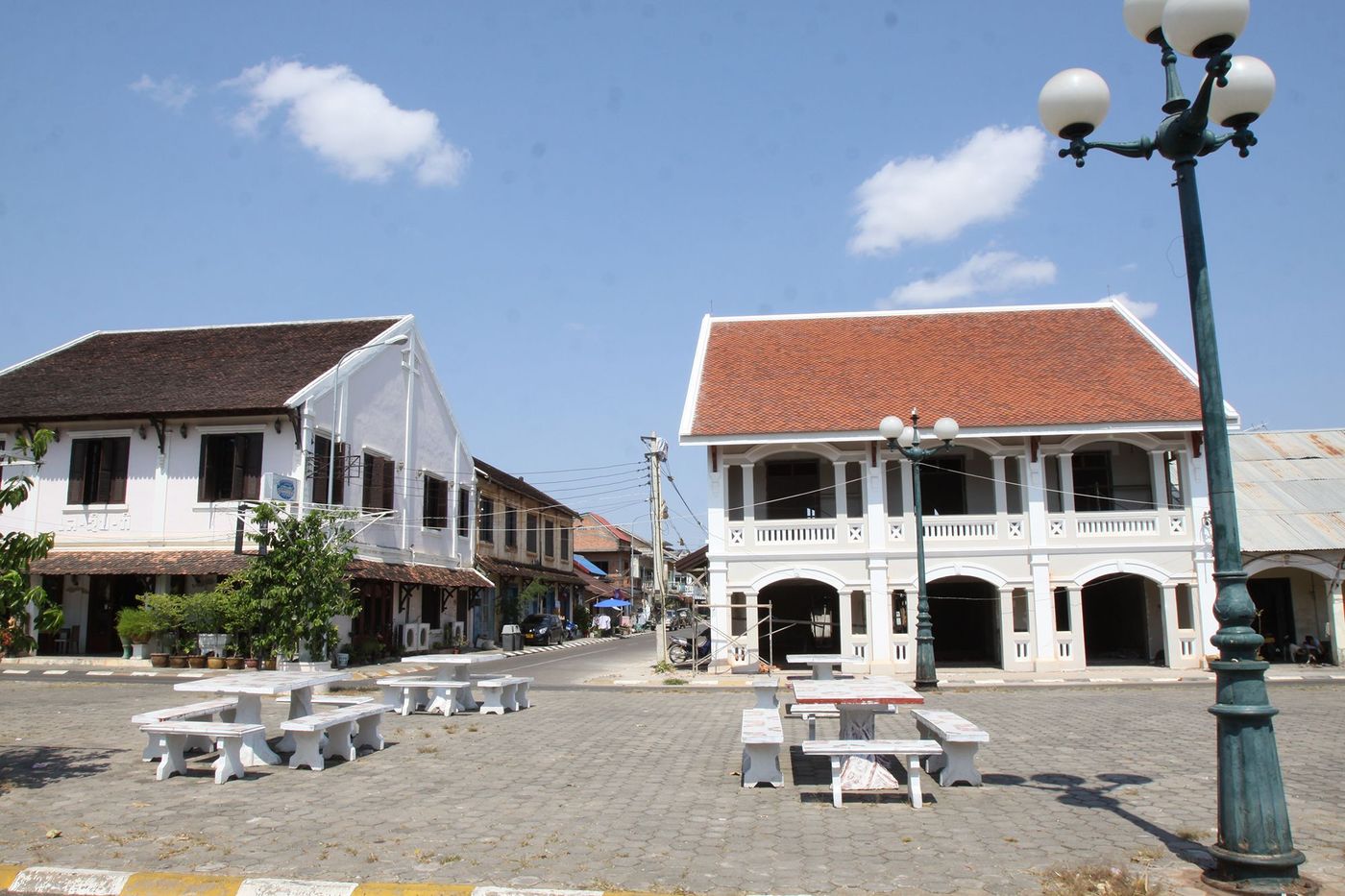 Laos Place Talat Yen Savannakhet