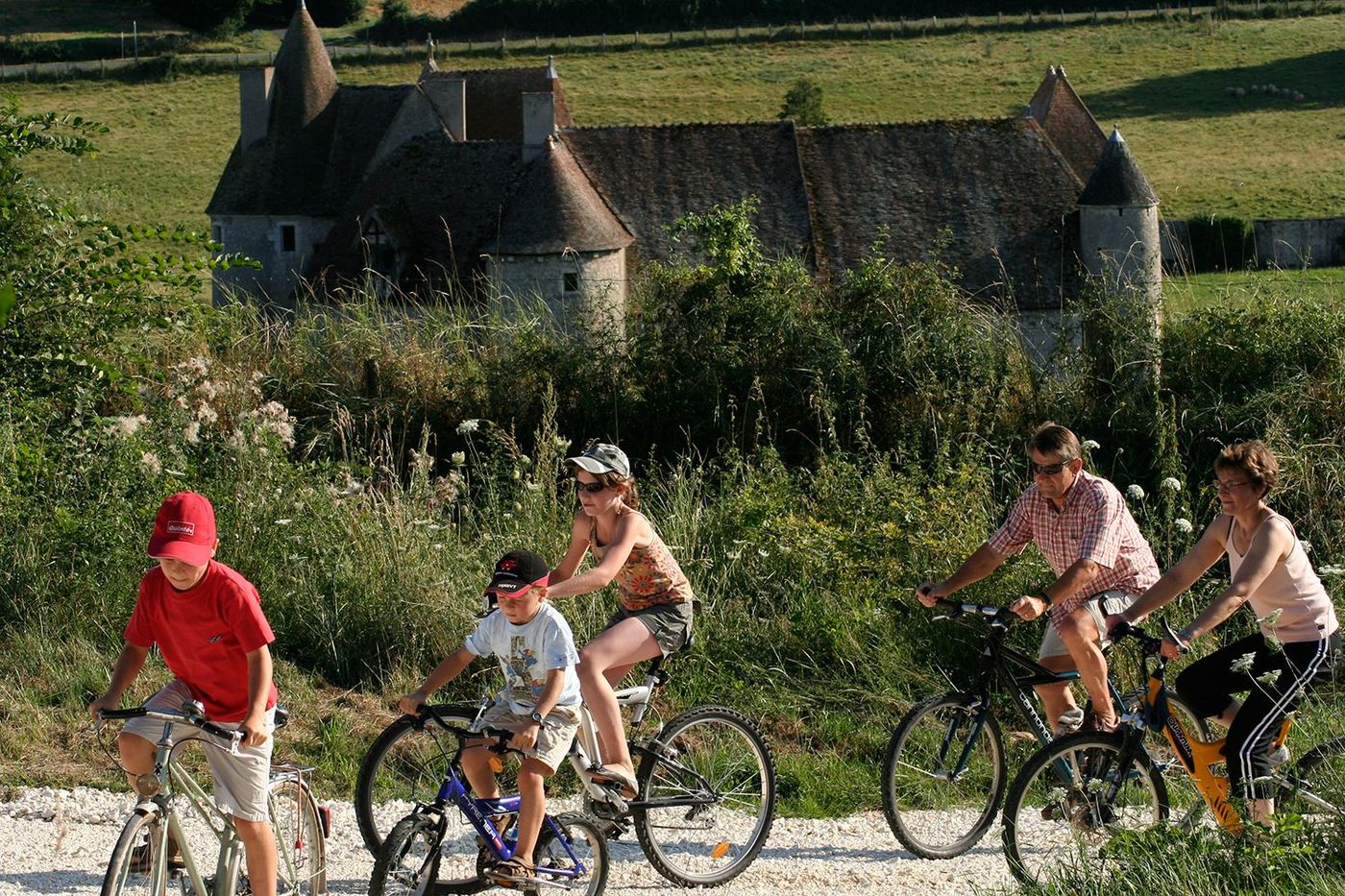 Balade à vélo et passage devant le château de Buranlure