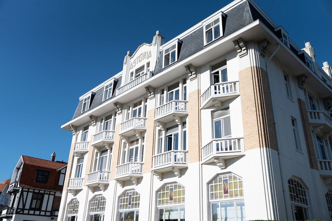 Le Coq - Hôtel Astoria du quartier de la Concession