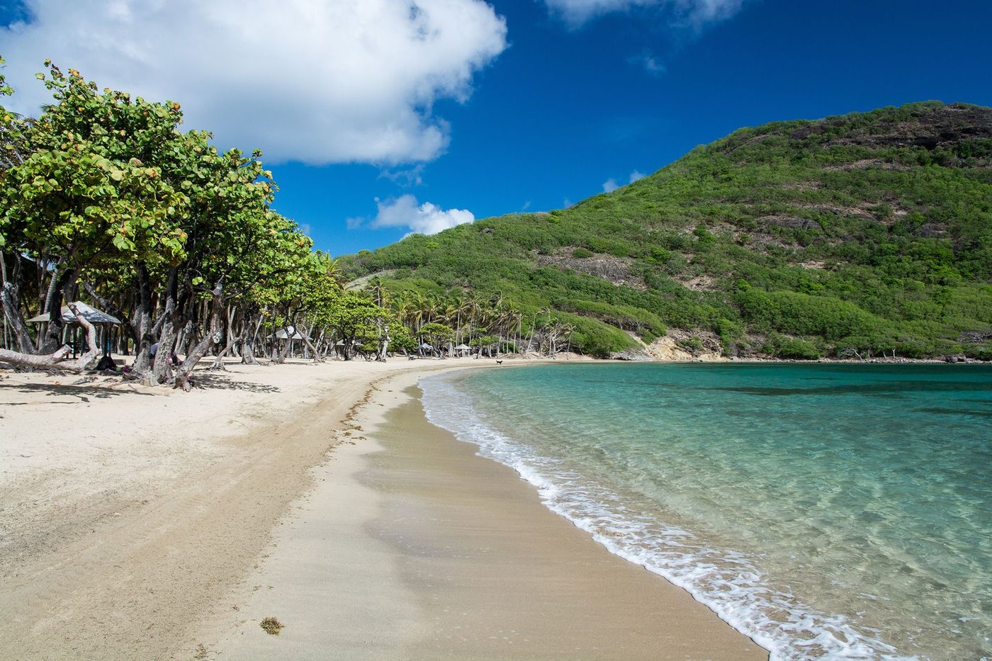 Les Saintes Plage de Pompierre