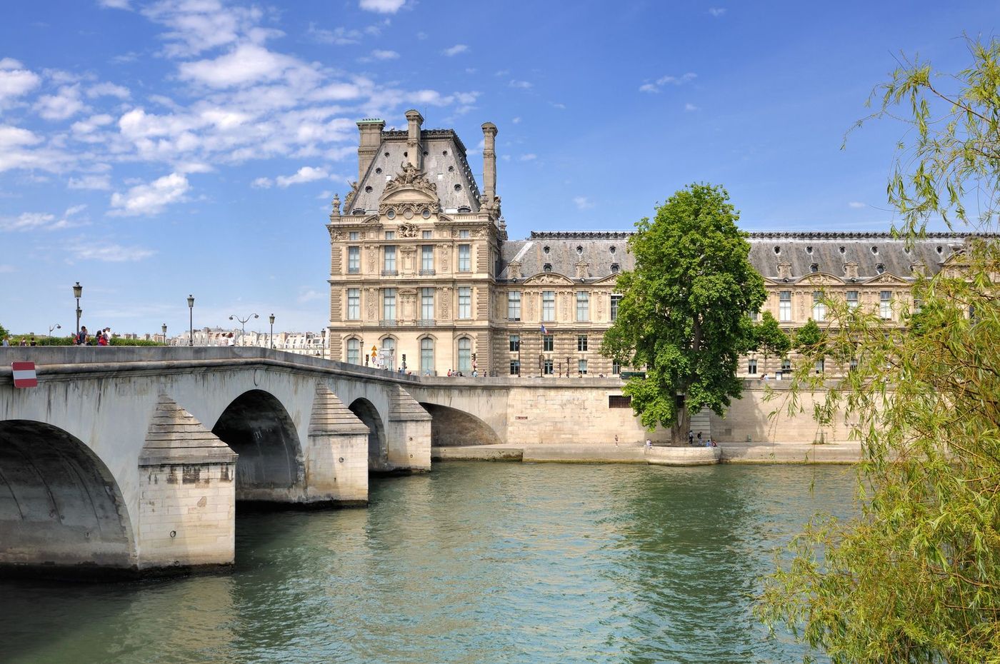 Paris Louvre