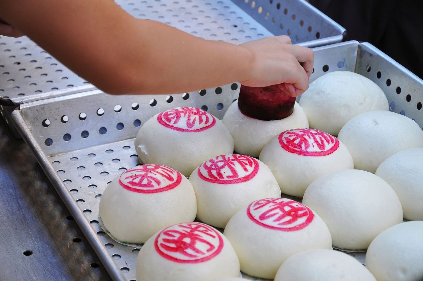 lucky buns