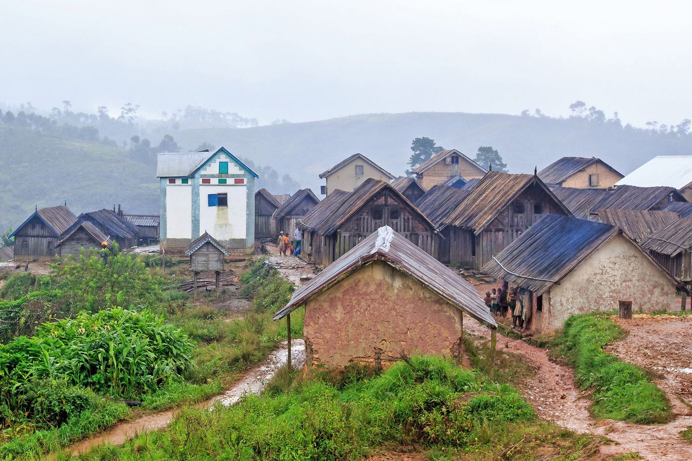 Madagascar Village Zafimaniry