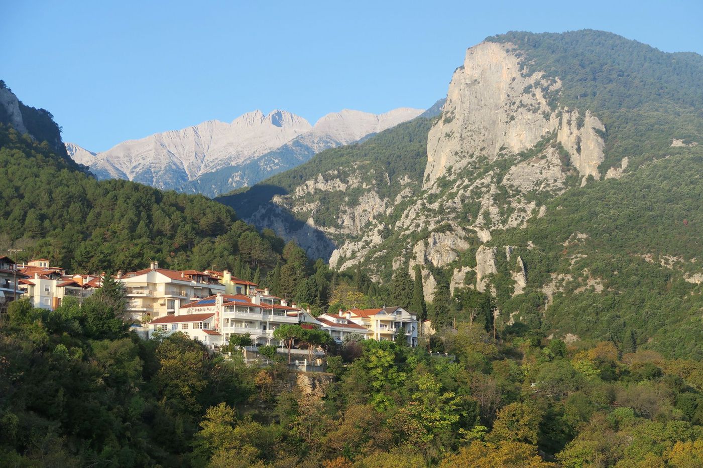 Grèce Massif de l'Olympe Village de Litochoro