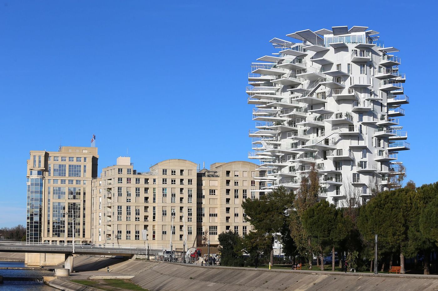 Montpellier Quartier Antigone l'Arbre Blanc