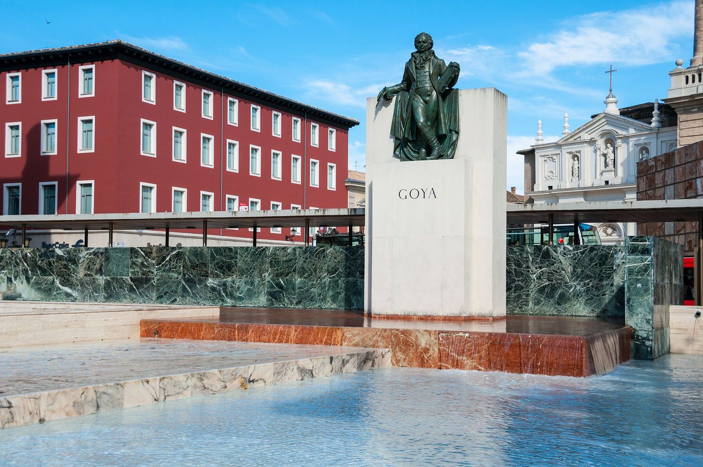 Monumento a Francisco de Goya - Saragosse