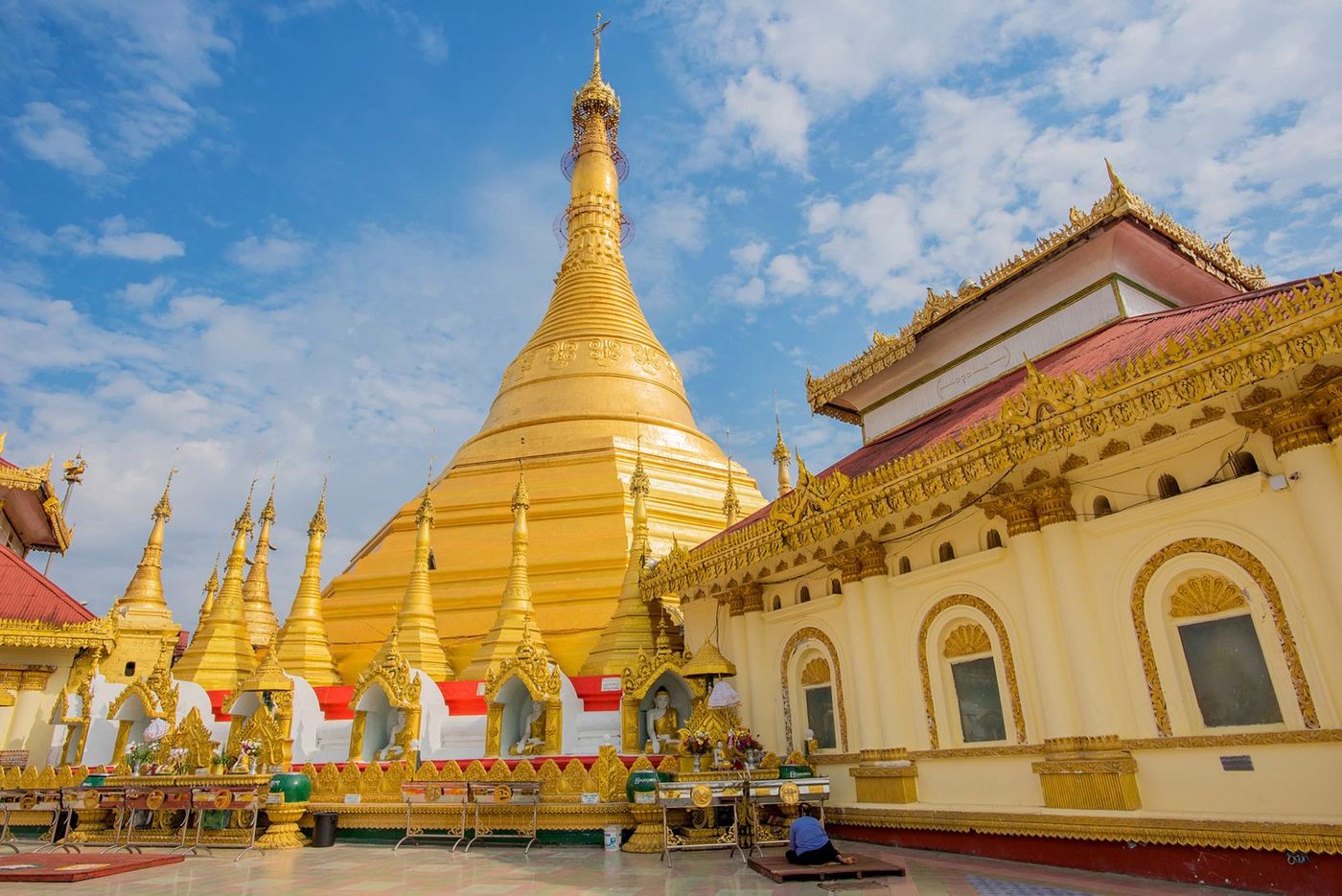 Asie Birmanie Moulmein stupa de Kyaikthanlan