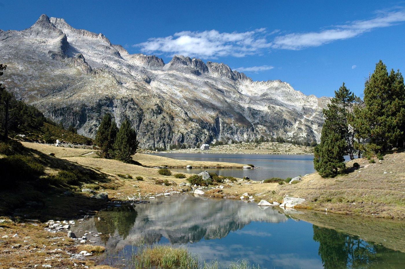 Neouvielle Lacs Pyrenees