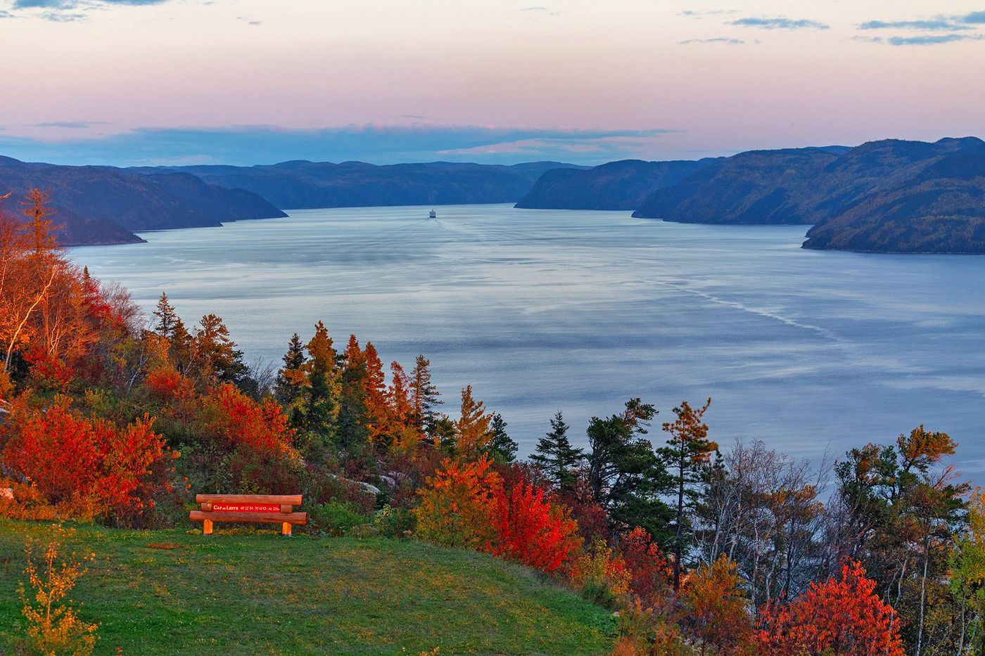 Parc national du Fjord-du-Saguenay - sentier Les Caps