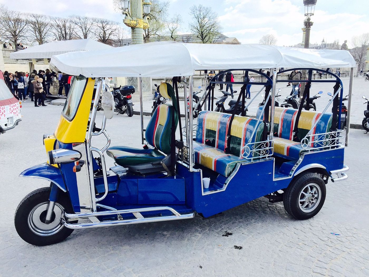 Paris tuk tuk